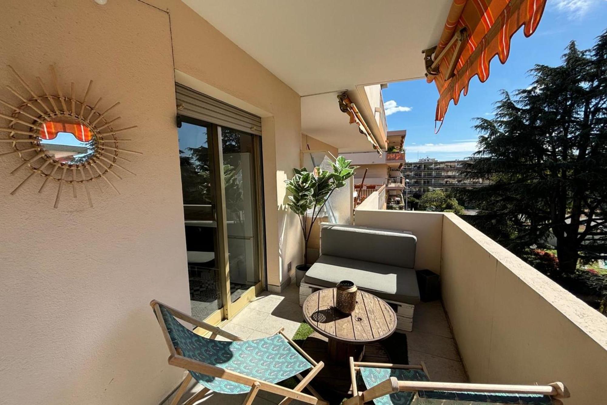 Bright Flat Near To The Beach & Harbor 圣罗兰度瓦 外观 照片